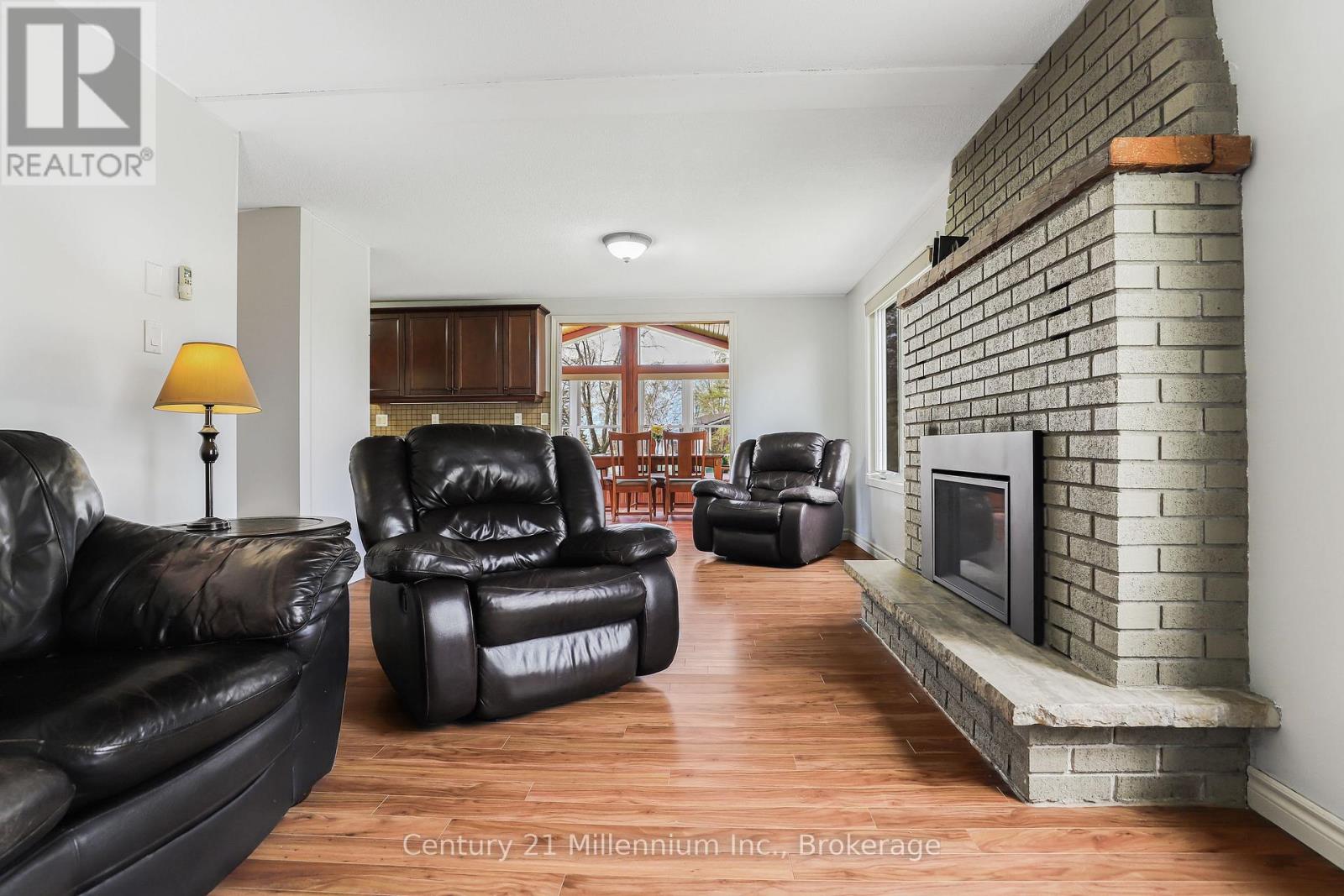 72234 Lakeshore Drive, Bluewater, Ontario  N0M 1N0 - Photo 5 - X12528148