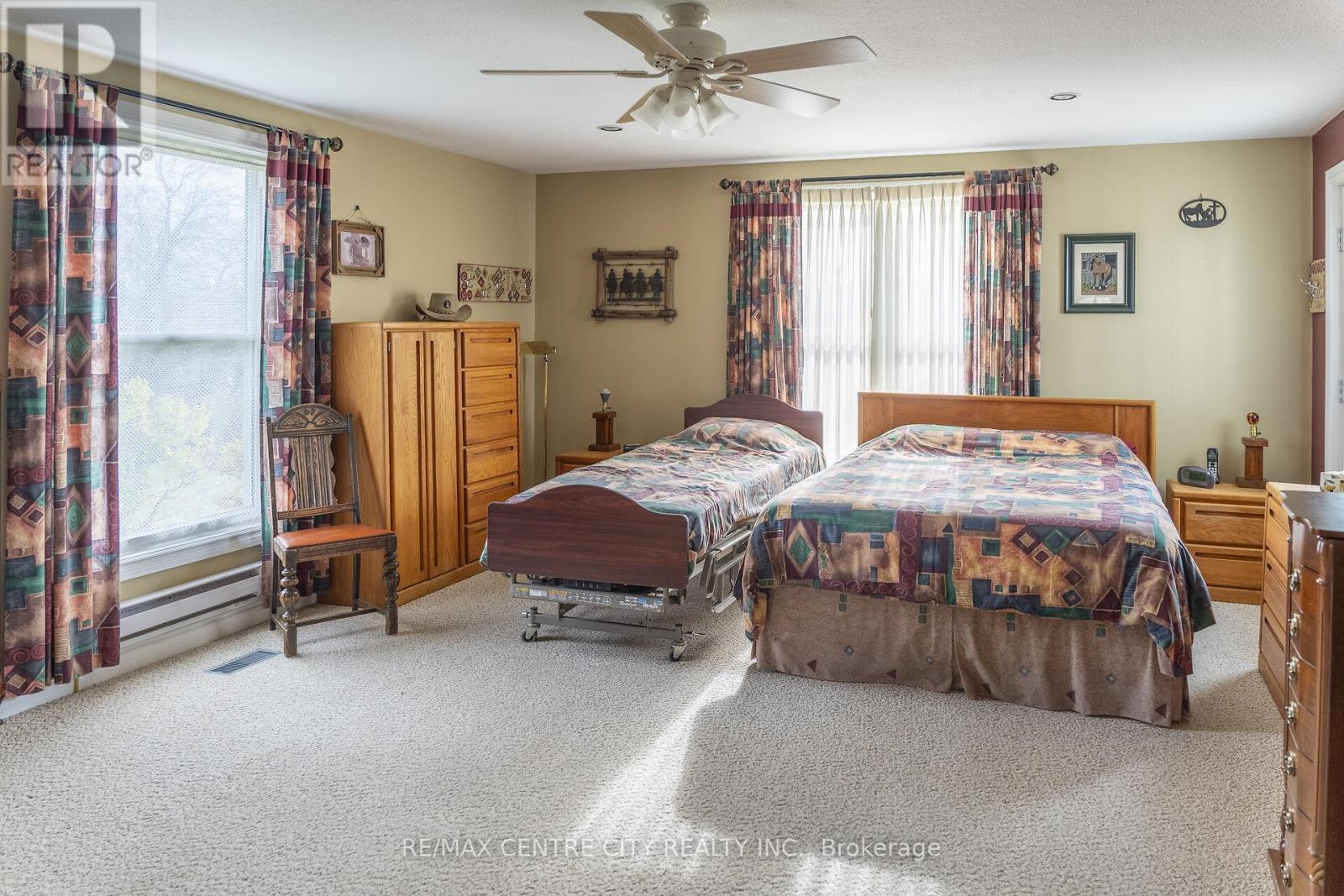 15859 Talbot Trail, Chatham-Kent, Ontario  N0L 1X0 - Photo 23 - X12528128