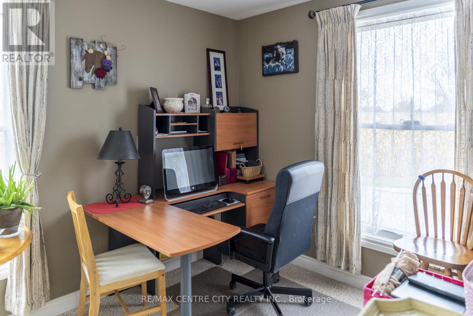 15859 Talbot Trail, Chatham-Kent, Ontario  N0L 1X0 - Photo 24 - X12528136