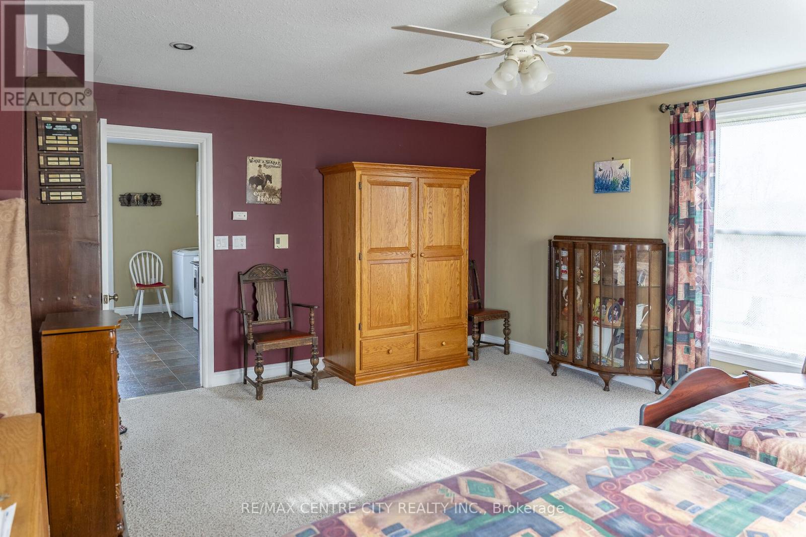 15859 Talbot Trail, Chatham-Kent, Ontario  N0L 1X0 - Photo 37 - X12528136