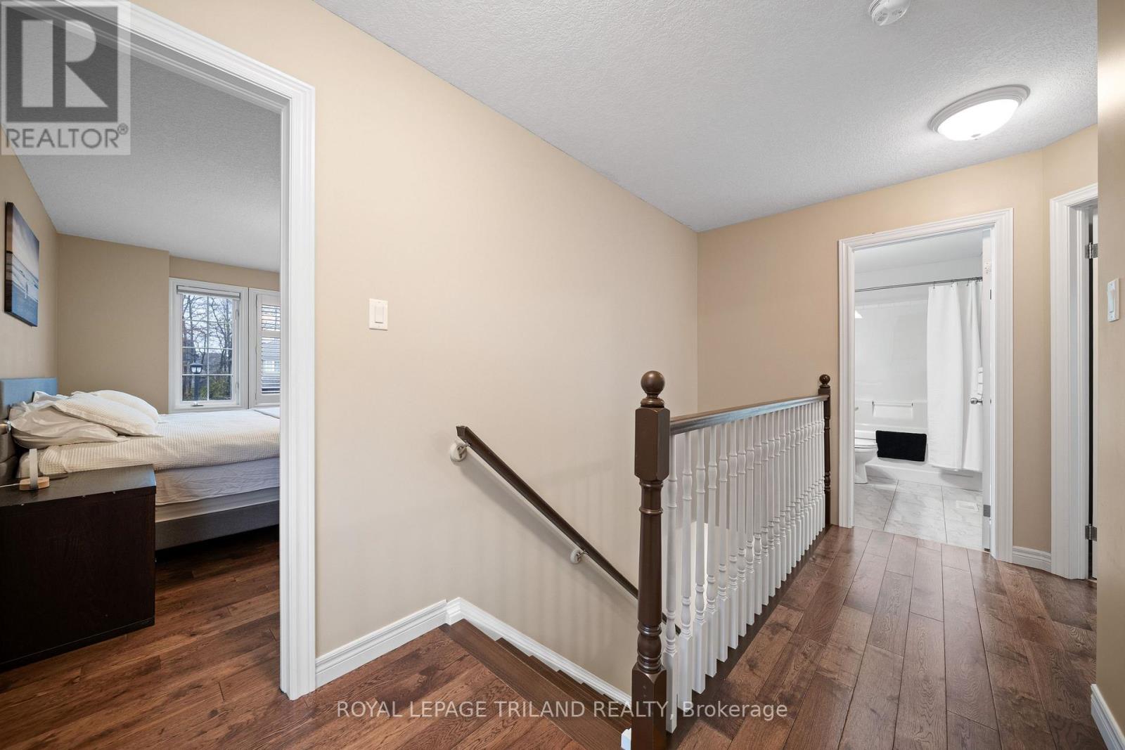 1064 Foxcreek Road, London North, Ontario  N6G 0C9 - Photo 15 - X12528198