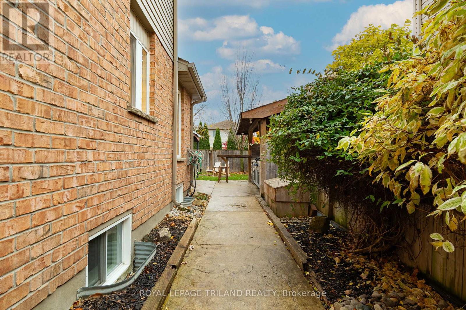 1064 Foxcreek Road, London North, Ontario  N6G 0C9 - Photo 40 - X12528198