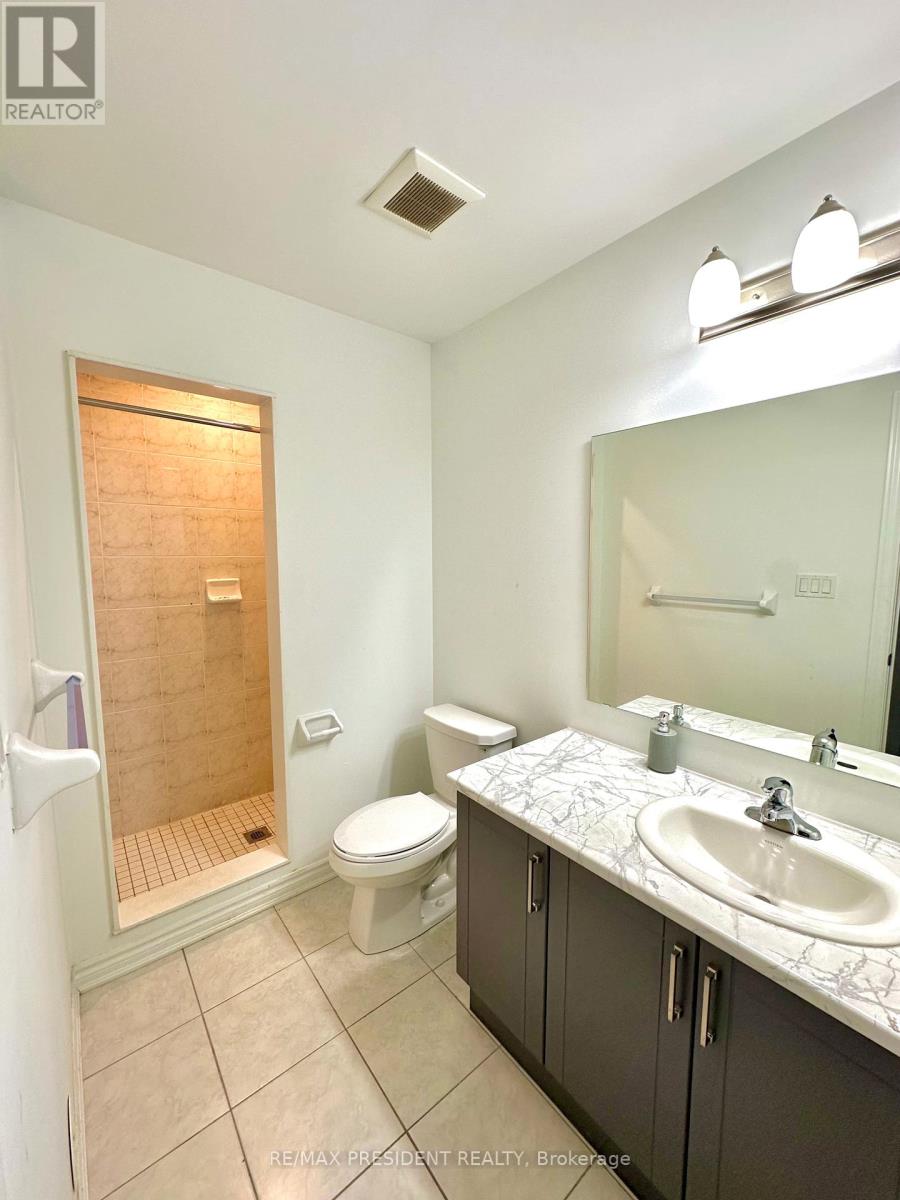 11 Springdale Avenue, Caledon, Ontario  L7C 4L4 - Photo 11 - W12527792