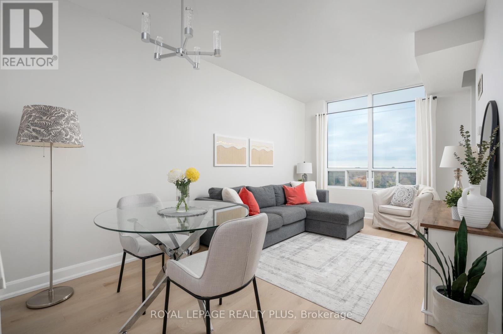 907 - 3391 Bloor Street W, Toronto, Ontario  M8X 1G3 - Photo 17 - W12527806