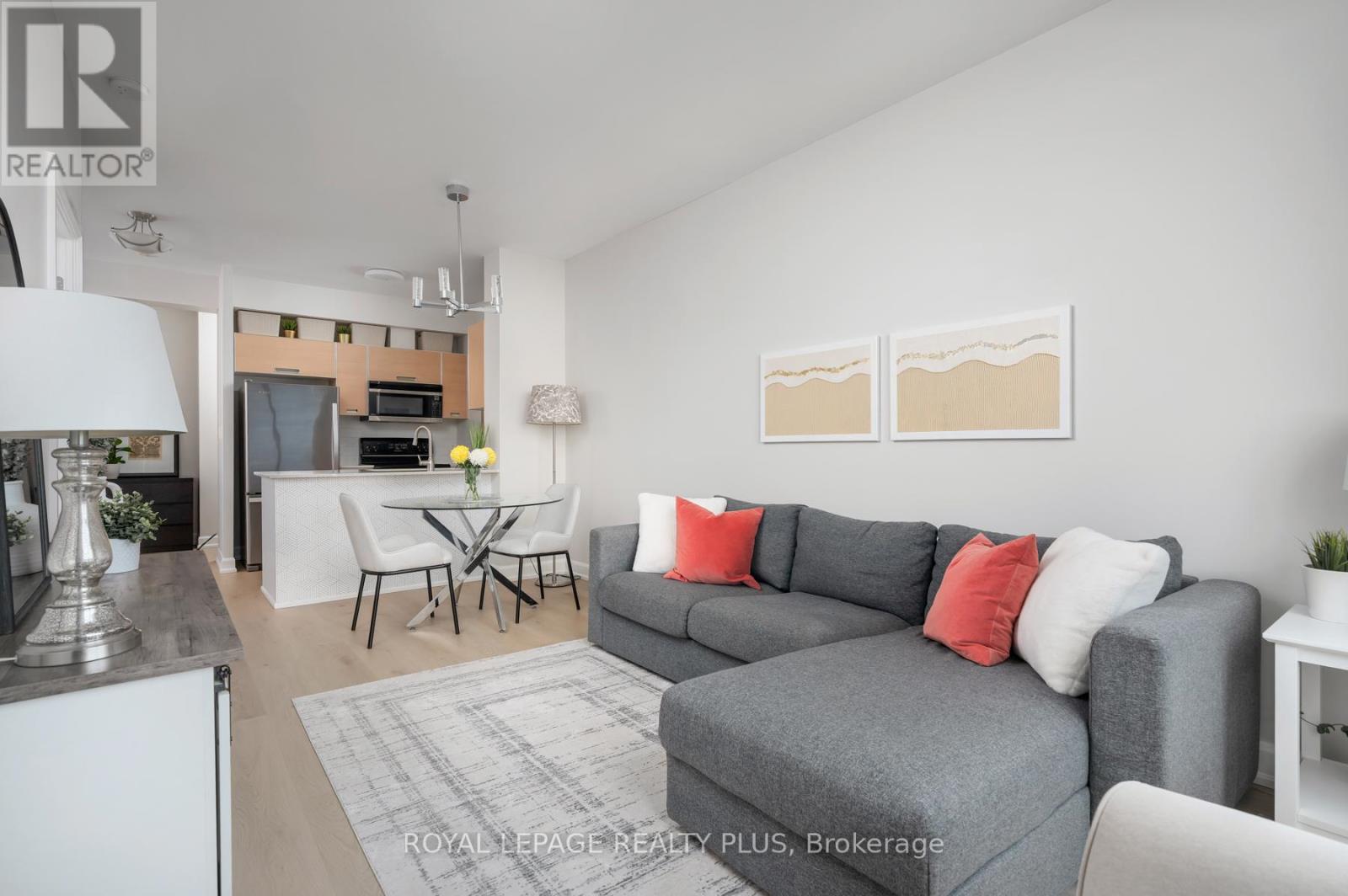 907 - 3391 Bloor Street W, Toronto, Ontario  M8X 1G3 - Photo 20 - W12527806