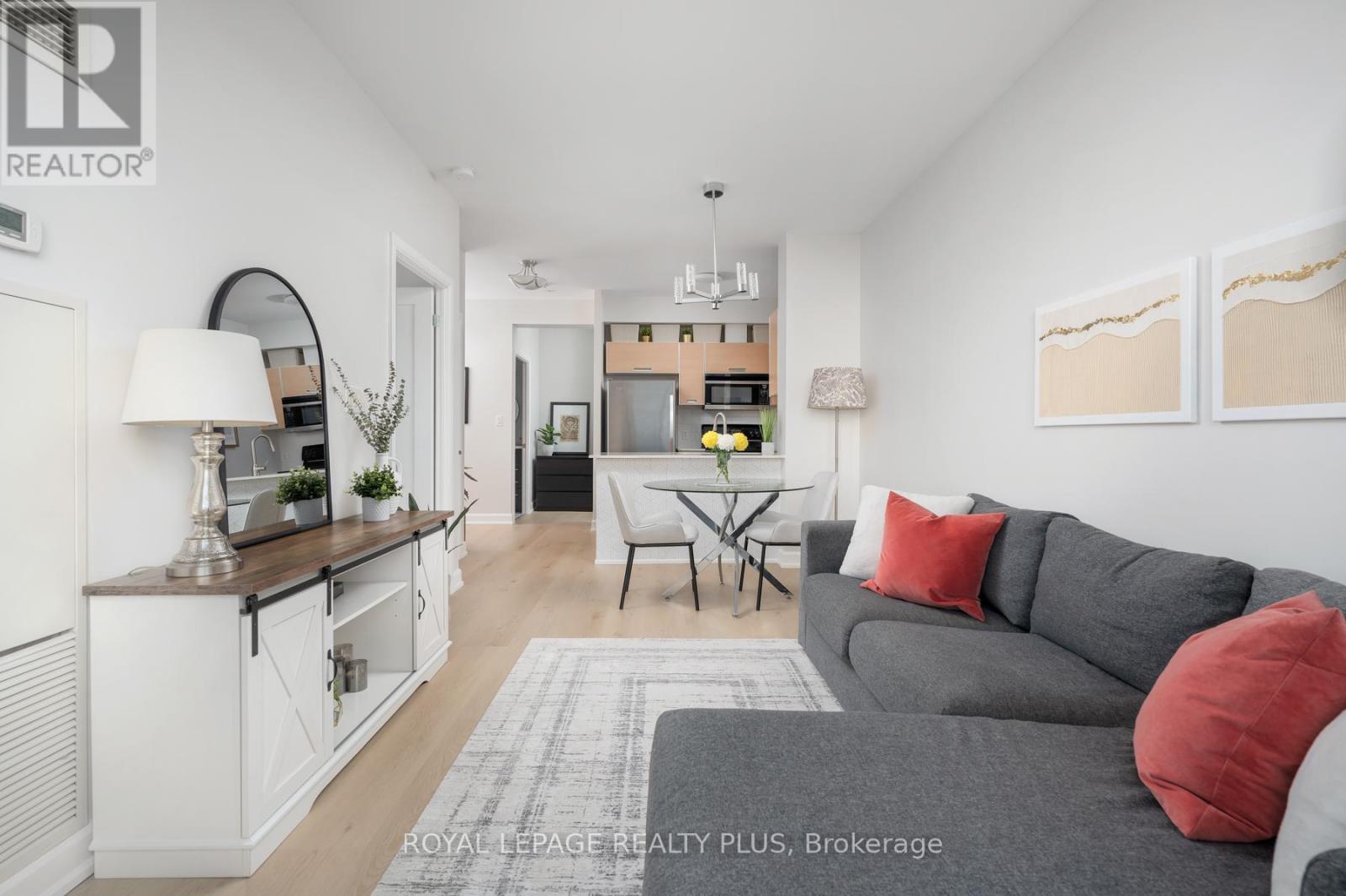 907 - 3391 Bloor Street W, Toronto, Ontario  M8X 1G3 - Photo 21 - W12527806