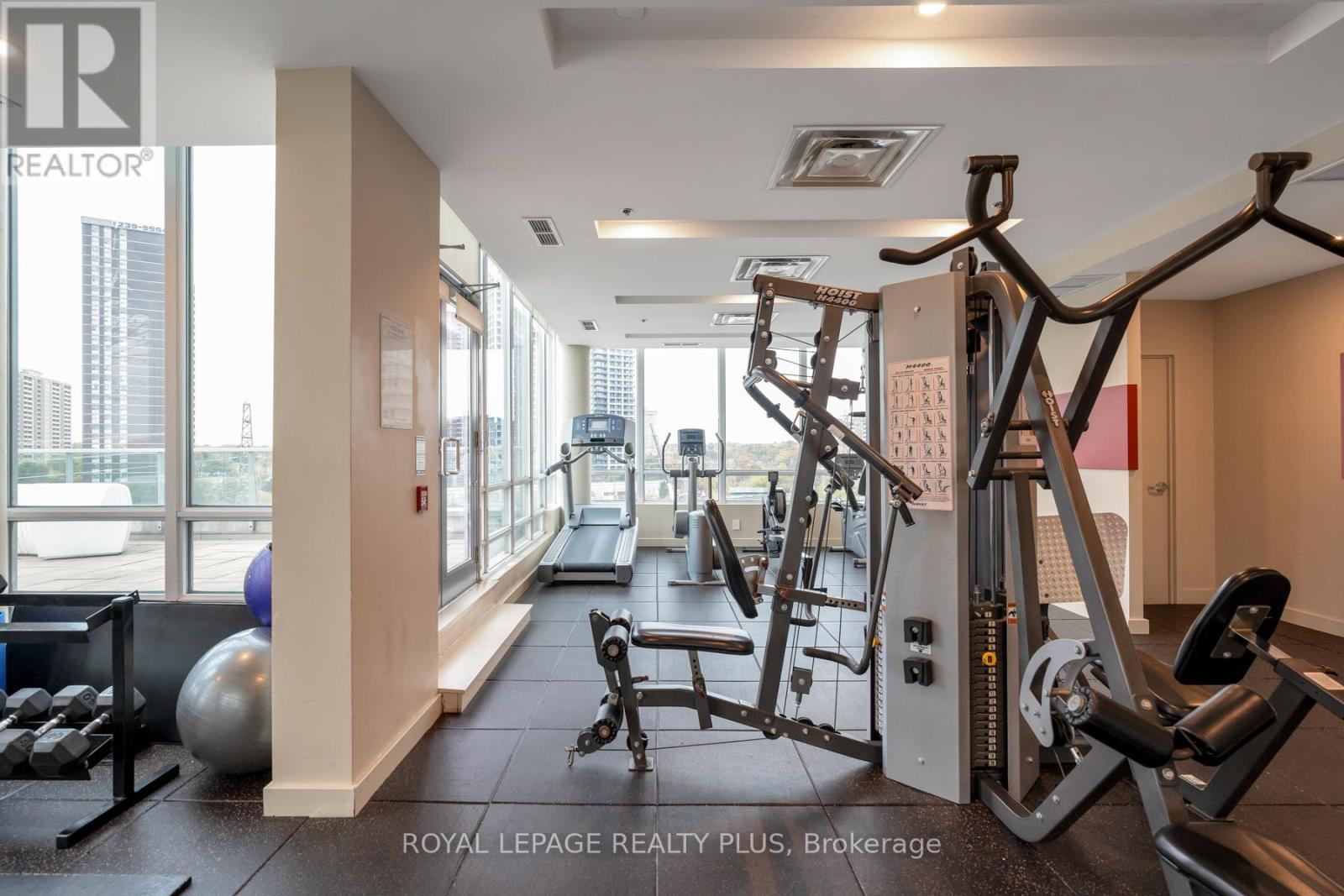 907 - 3391 Bloor Street W, Toronto, Ontario  M8X 1G3 - Photo 39 - W12527806