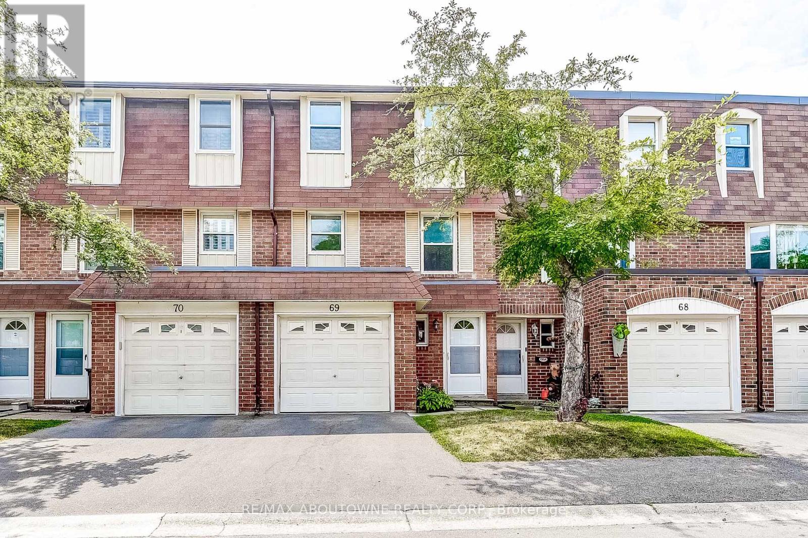 69 - 235 BRONTE STREET S, Milton, Ontario