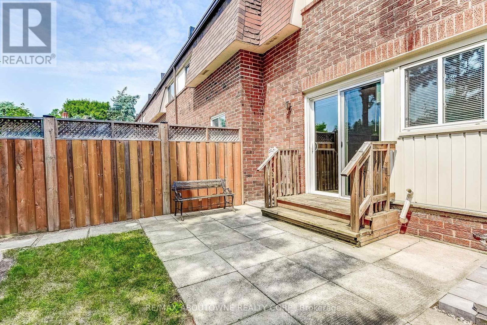 69 - 235 Bronte Street S, Milton, Ontario  L9T 3V8 - Photo 20 - W12527864