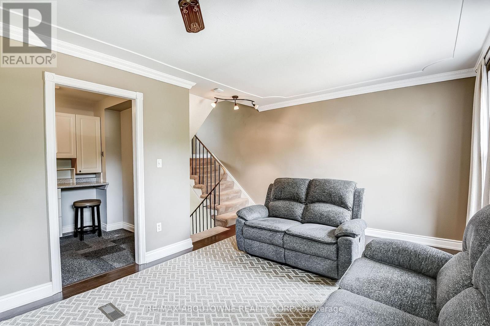 69 - 235 Bronte Street S, Milton, Ontario  L9T 3V8 - Photo 8 - W12527864