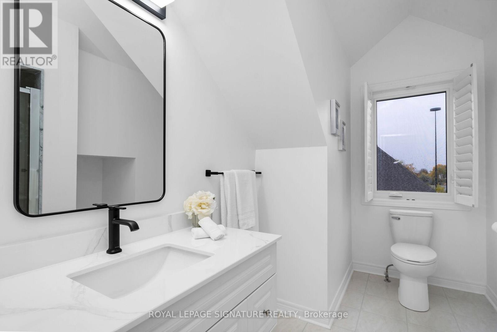 3 - 38a Mendota Road, Toronto, Ontario  M8Y 1E8 - Photo 22 - W12527872