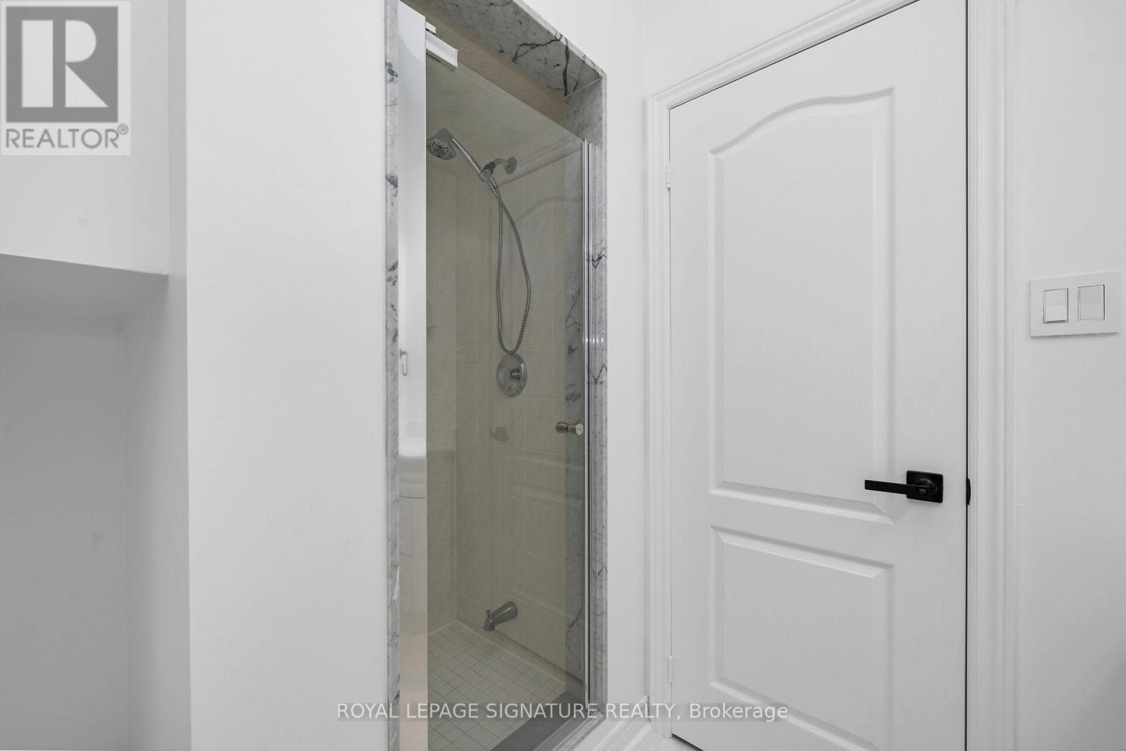 3 - 38a Mendota Road, Toronto, Ontario  M8Y 1E8 - Photo 23 - W12527872