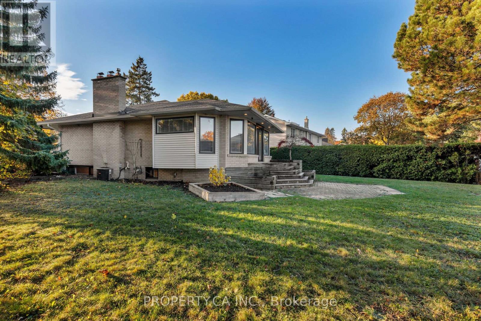 132 Princess Anne Crescent, Toronto, Ontario  M9A 2R6 - Photo 14 - W12527912