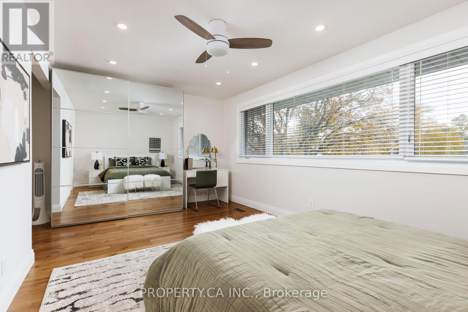 132 Princess Anne Crescent, Toronto, Ontario  M9A 2R6 - Photo 17 - W12527912