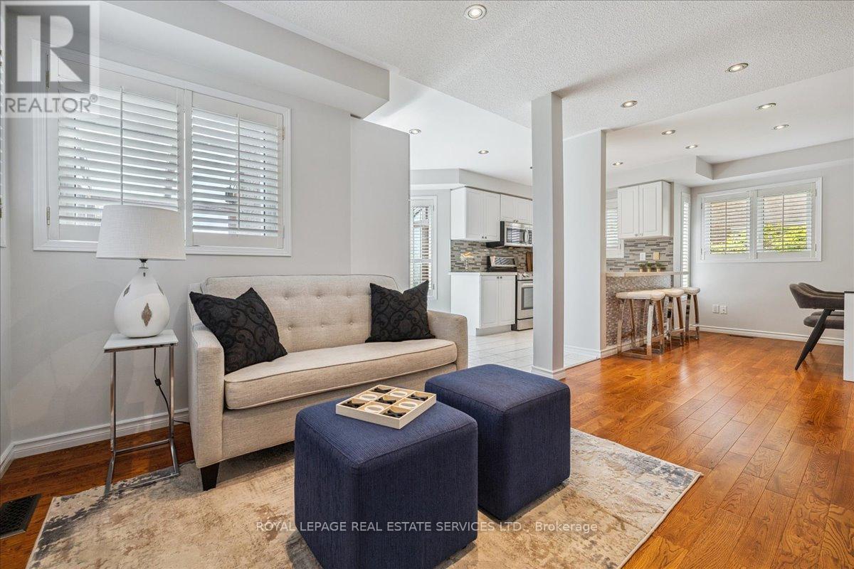 2365 Grand Ravine Drive, Oakville, Ontario  L6H 6A8 - Photo 13 - W12527934