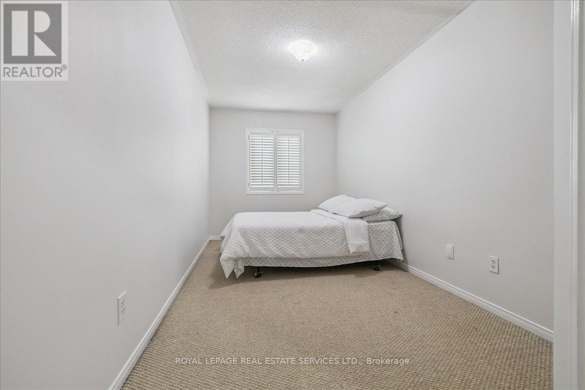 2365 Grand Ravine Drive, Oakville, Ontario  L6H 6A8 - Photo 34 - W12527934