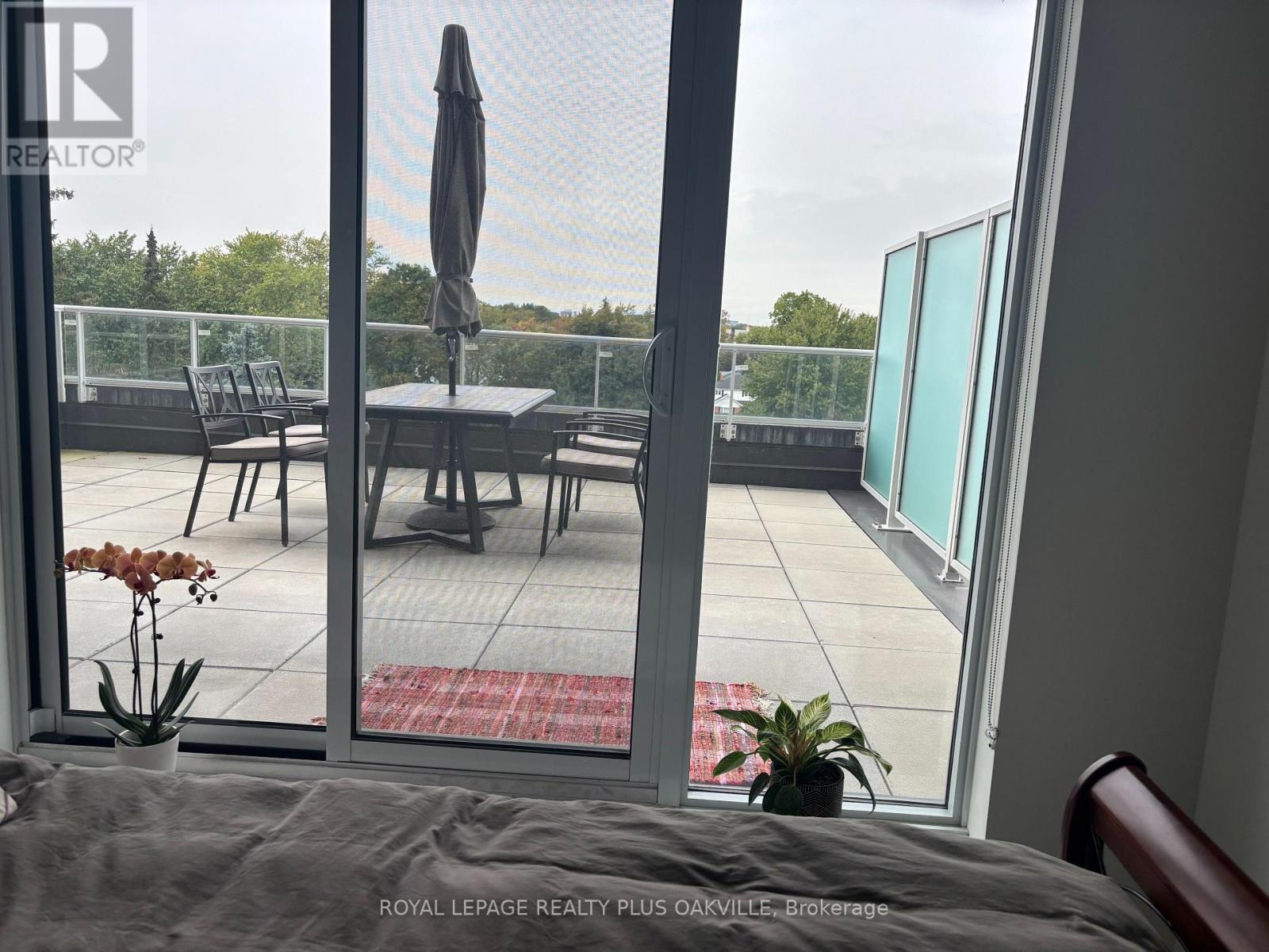 502 - 133 Bronte Road, Oakville, Ontario  L6L 0H2 - Photo 13 - W12527994