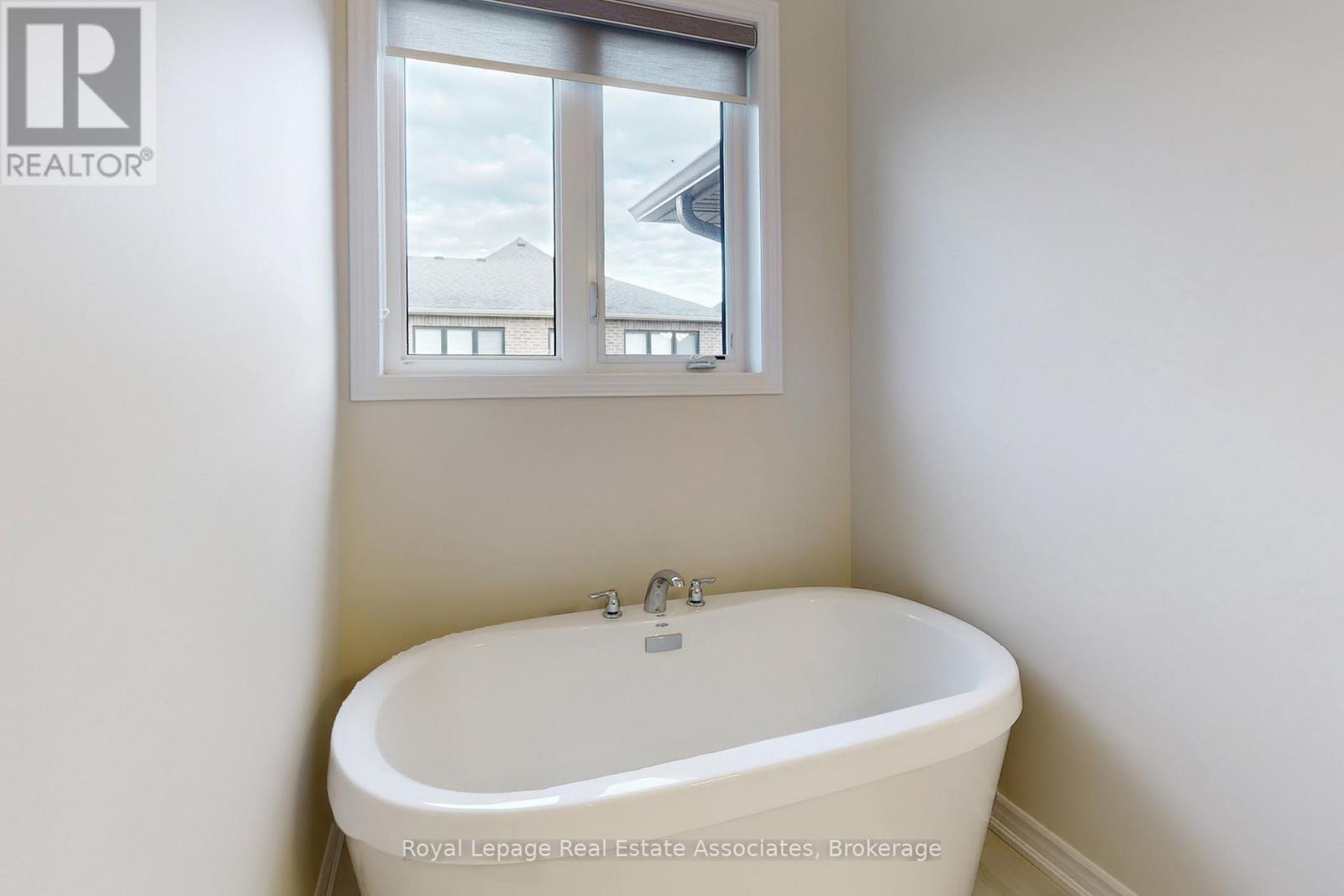 1411 Oakmont Common, Burlington, Ontario  L7P 0V8 - Photo 31 - W12527998