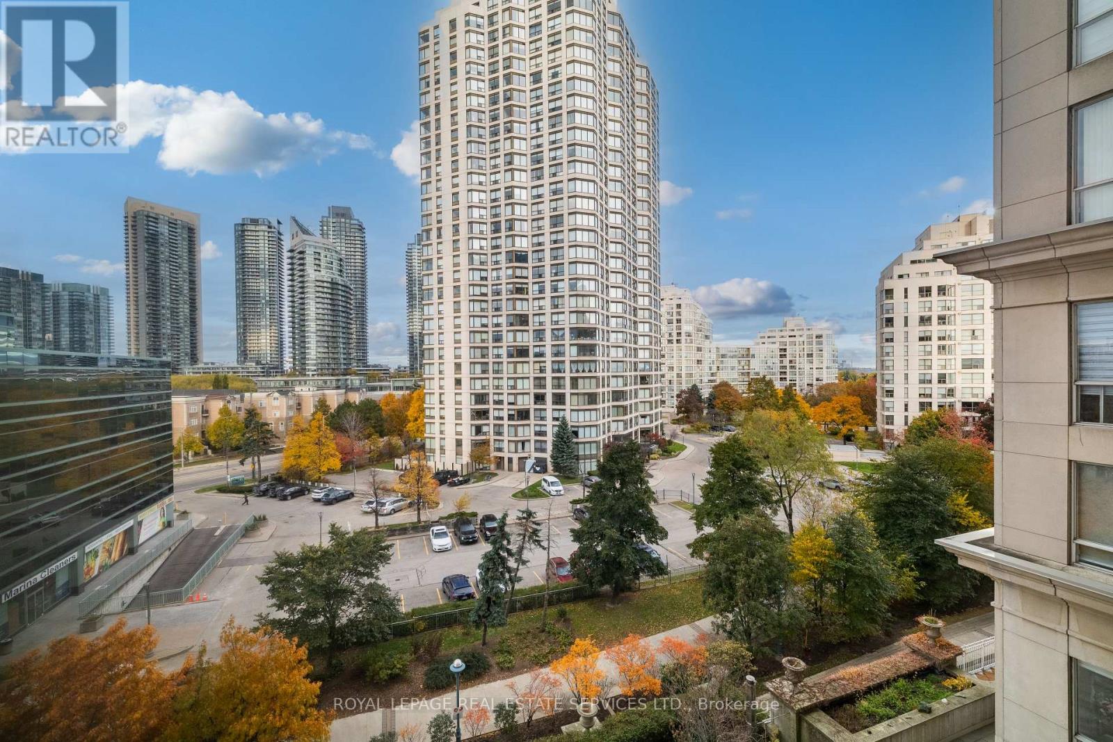 413 - 2285 Lake Shore Boulevard W, Toronto, Ontario  M8V 3X9 - Photo 13 - W12528016