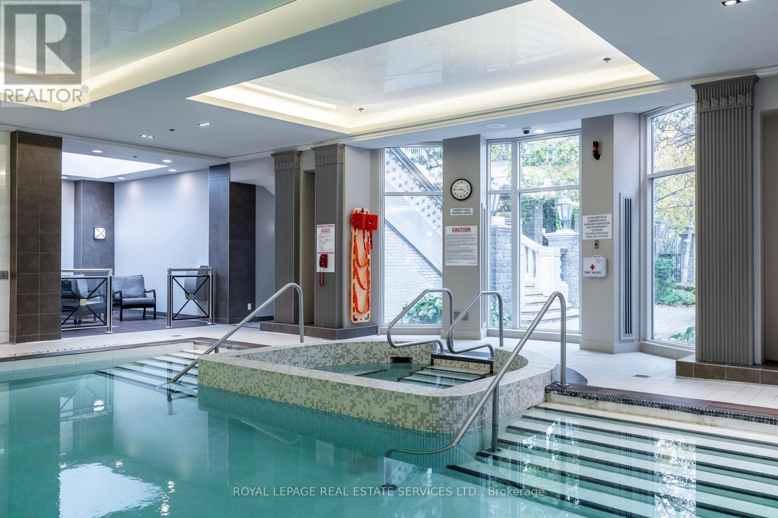 413 - 2285 Lake Shore Boulevard W, Toronto, Ontario  M8V 3X9 - Photo 19 - W12528016