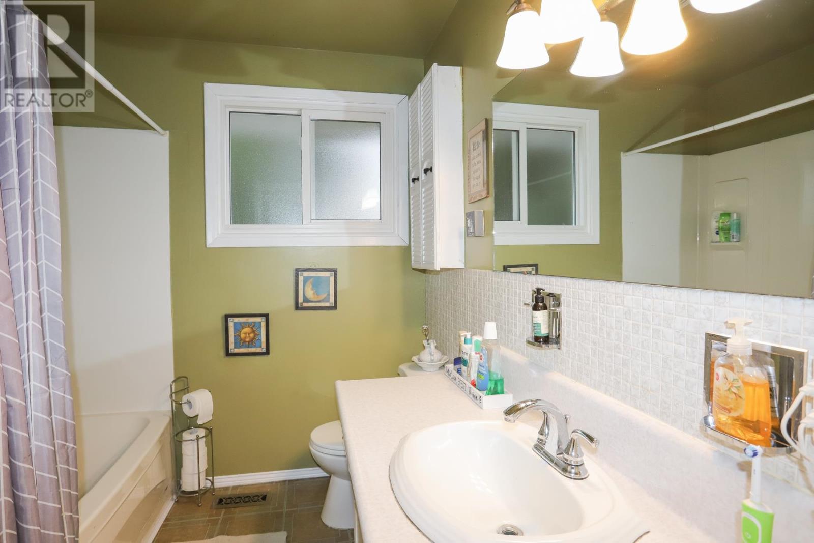 1142 Peoples Rd, Sault Ste. Marie, Ontario  P6C 3W5 - Photo 12 - SM253215