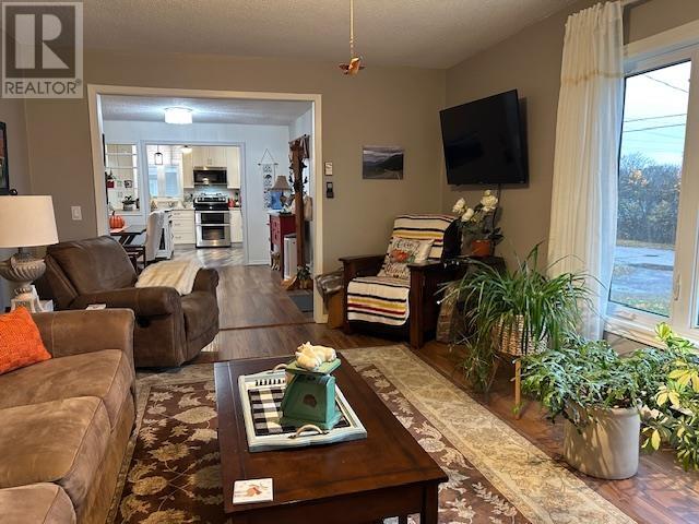 10 Victoria Ave, Blind River, Ontario P0R 1B0 - Photo 11 - SM253217