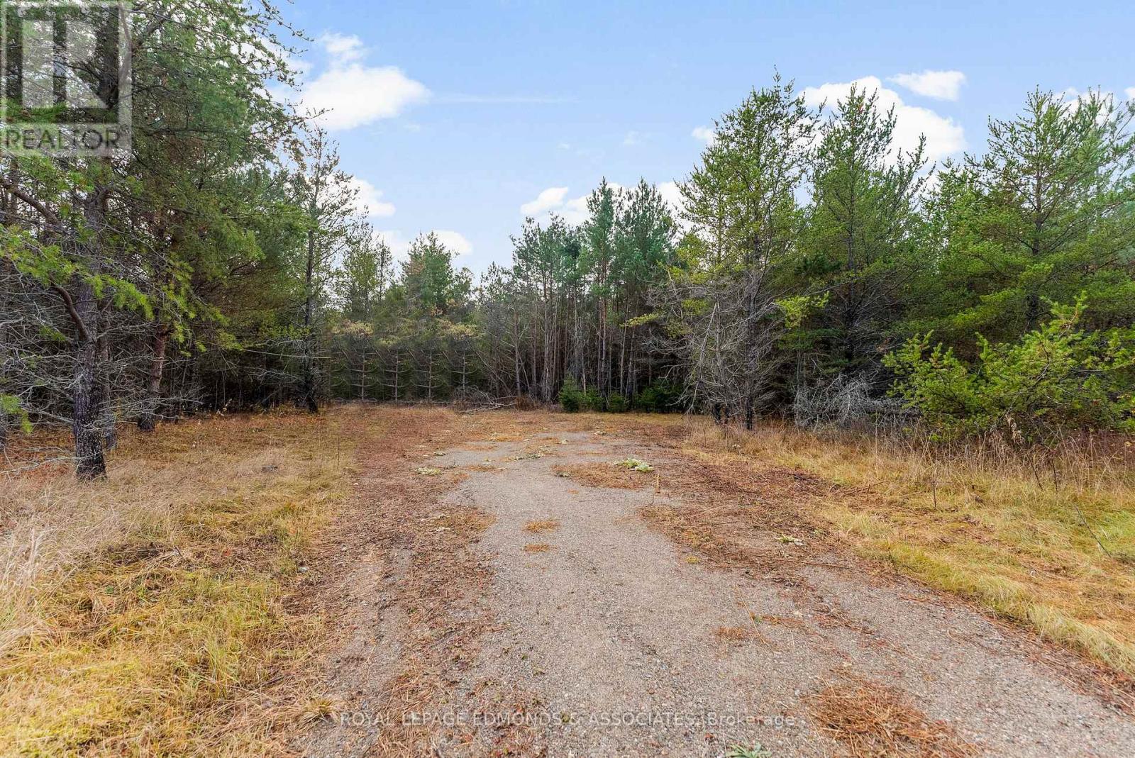 939 Beachburg Road, Whitewater Region, Ontario  K0J 1C0 - Photo 15 - X12528140