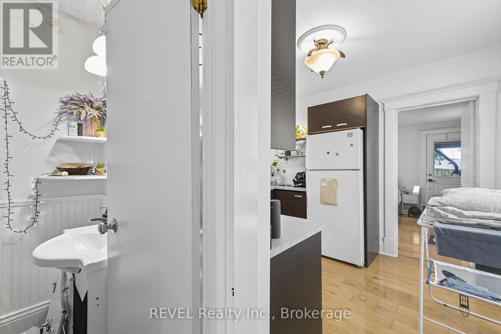 14 Bond Street, St. Catharines, Ontario  L2R 4Z2 - Photo 24 - X12528118