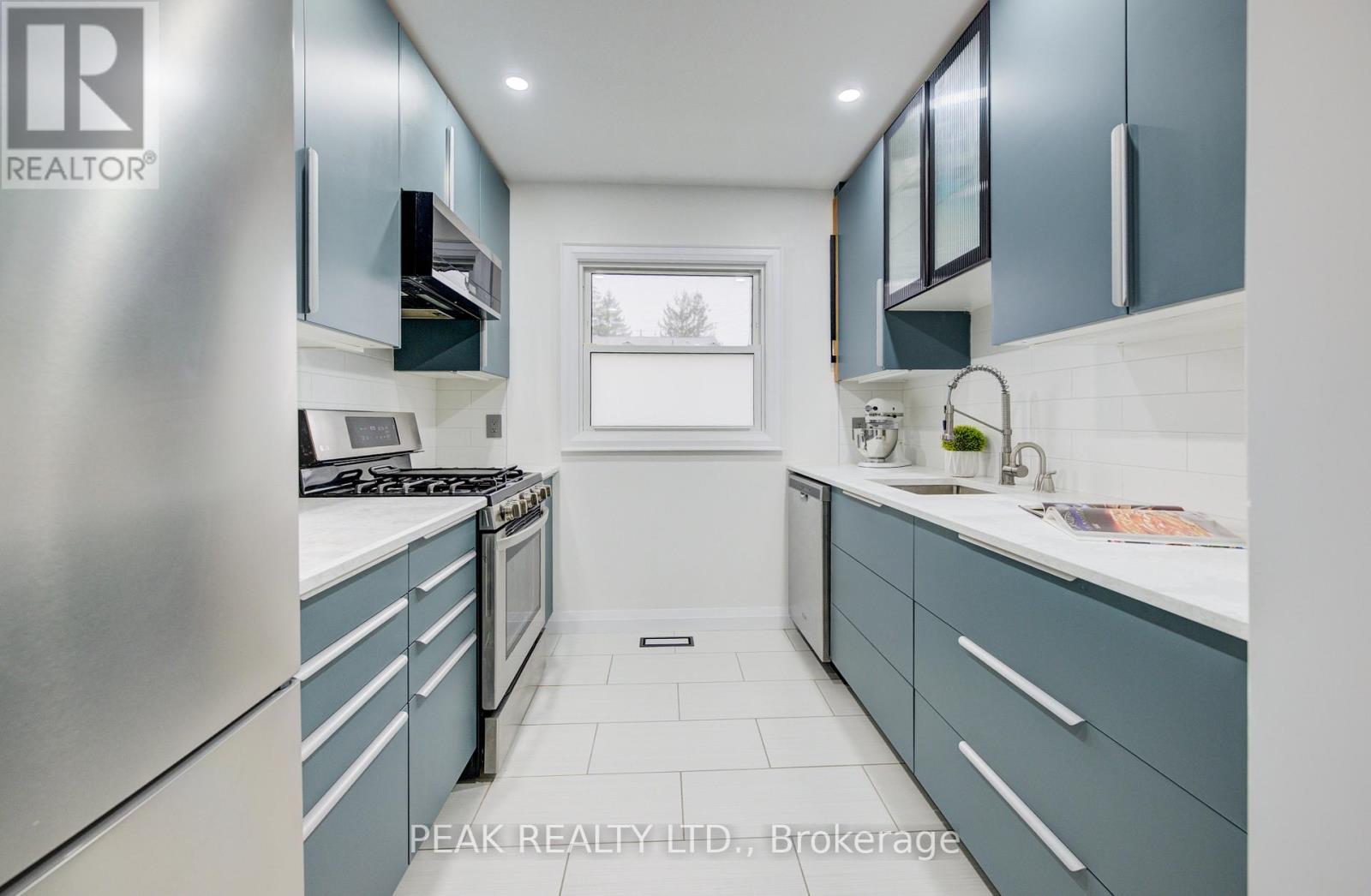 E - 513 Weber Street N, Waterloo, Ontario  N2L 4G1 - Photo 10 - X12527788