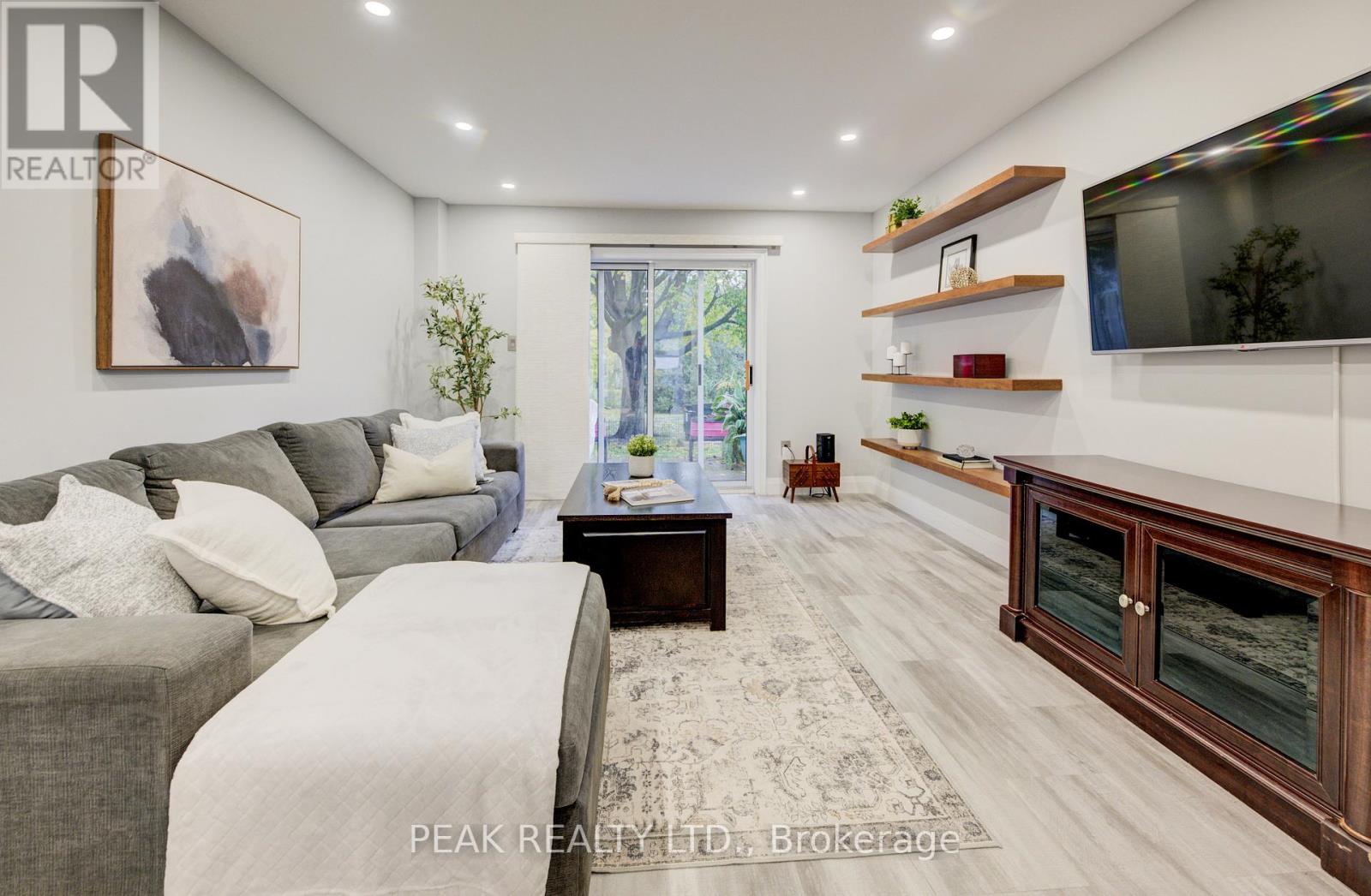 E - 513 Weber Street N, Waterloo, Ontario  N2L 4G1 - Photo 14 - X12527788