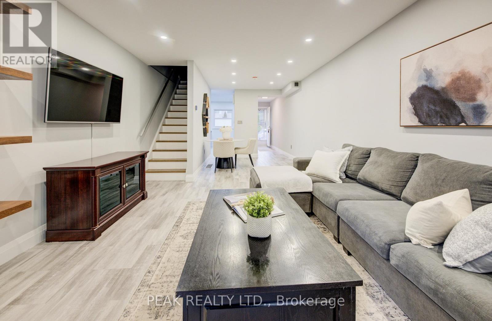 E - 513 Weber Street N, Waterloo, Ontario  N2L 4G1 - Photo 17 - X12527788