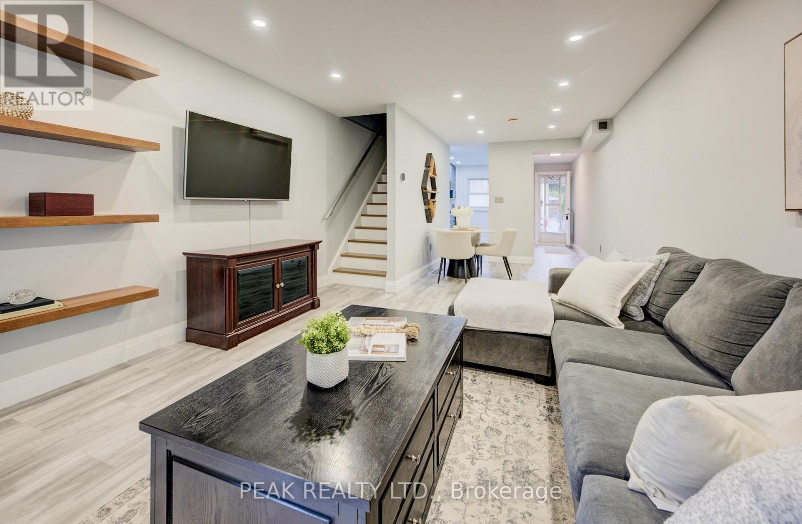 E - 513 Weber Street N, Waterloo, Ontario  N2L 4G1 - Photo 18 - X12527788