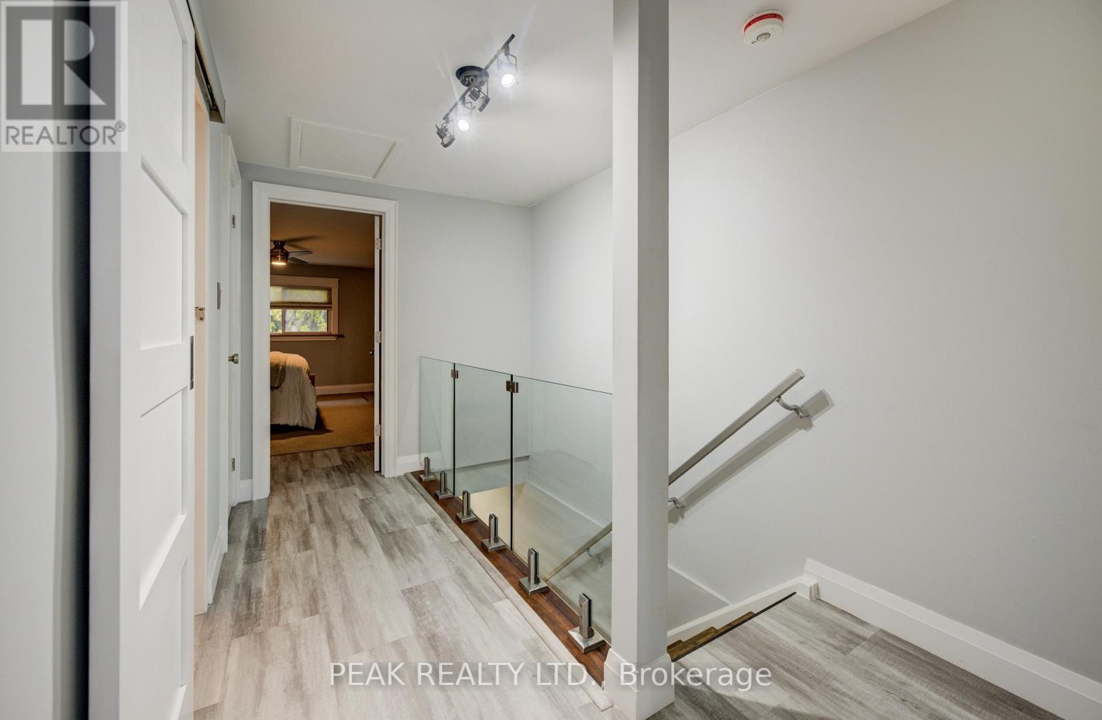 E - 513 Weber Street N, Waterloo, Ontario  N2L 4G1 - Photo 22 - X12527788