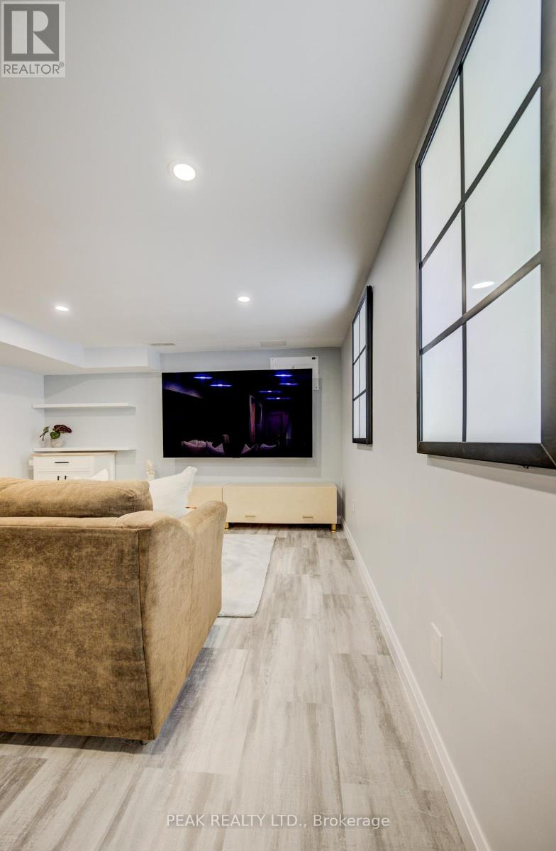 E - 513 Weber Street N, Waterloo, Ontario  N2L 4G1 - Photo 32 - X12527788