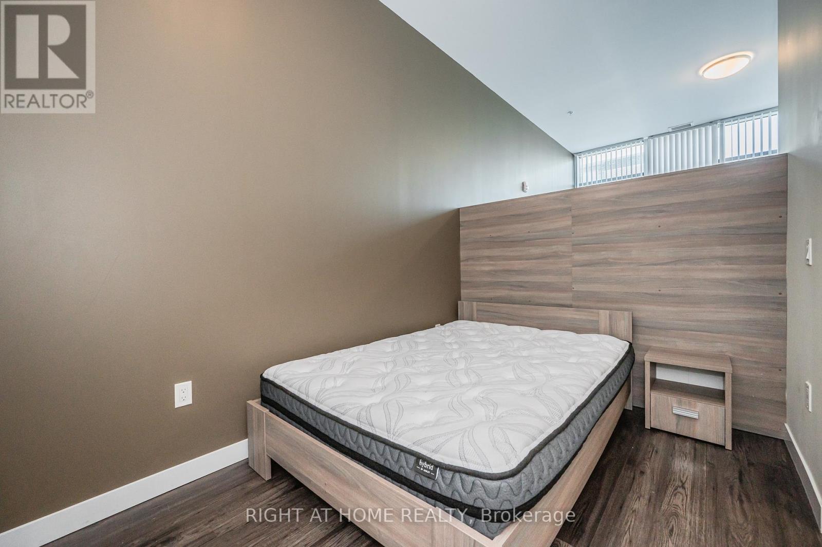 3 - 257 Hemlock Street, Waterloo, Ontario  N2L 3R4 - Photo 16 - X12527834