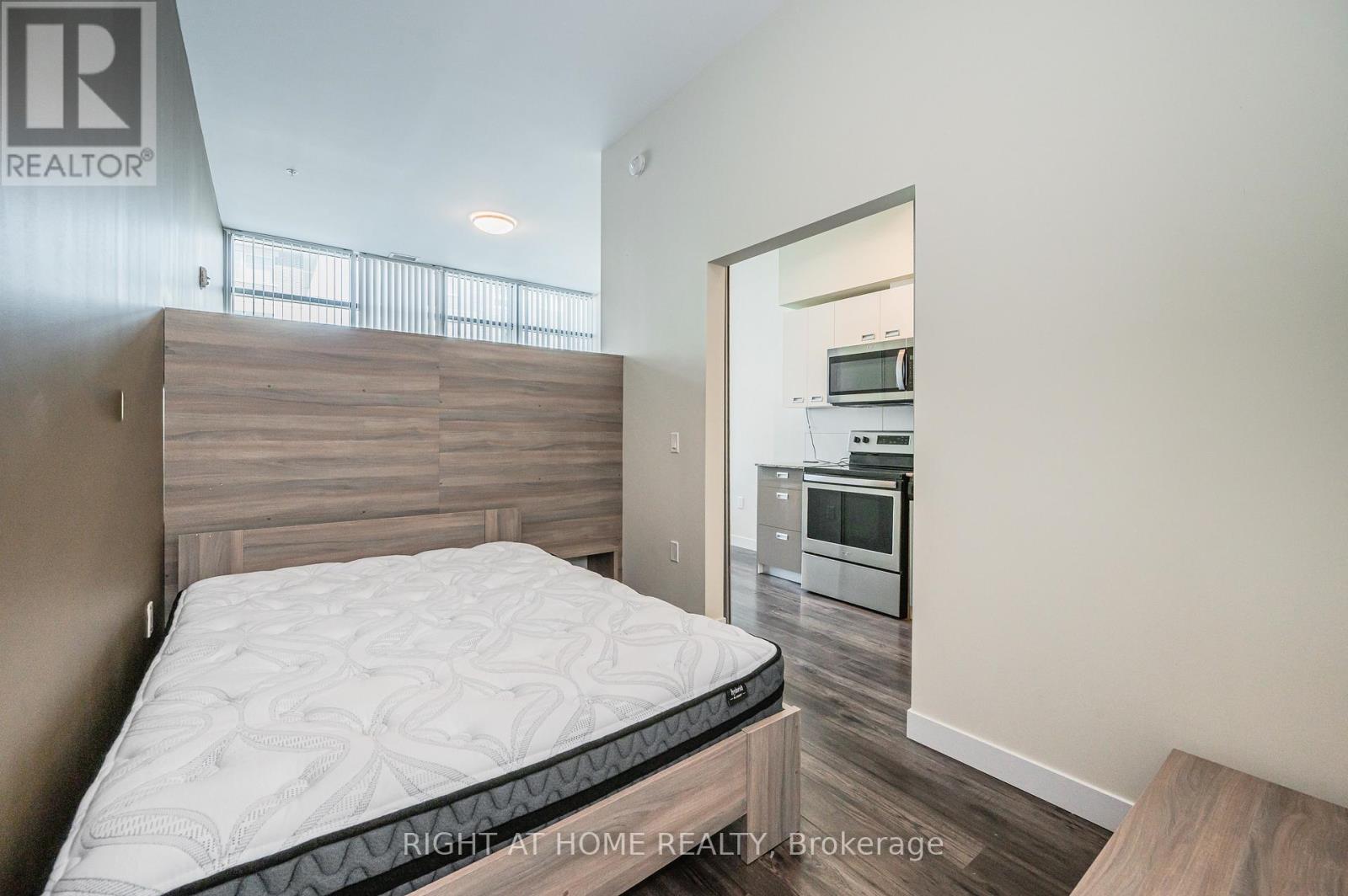 3 - 257 Hemlock Street, Waterloo, Ontario  N2L 3R4 - Photo 17 - X12527834