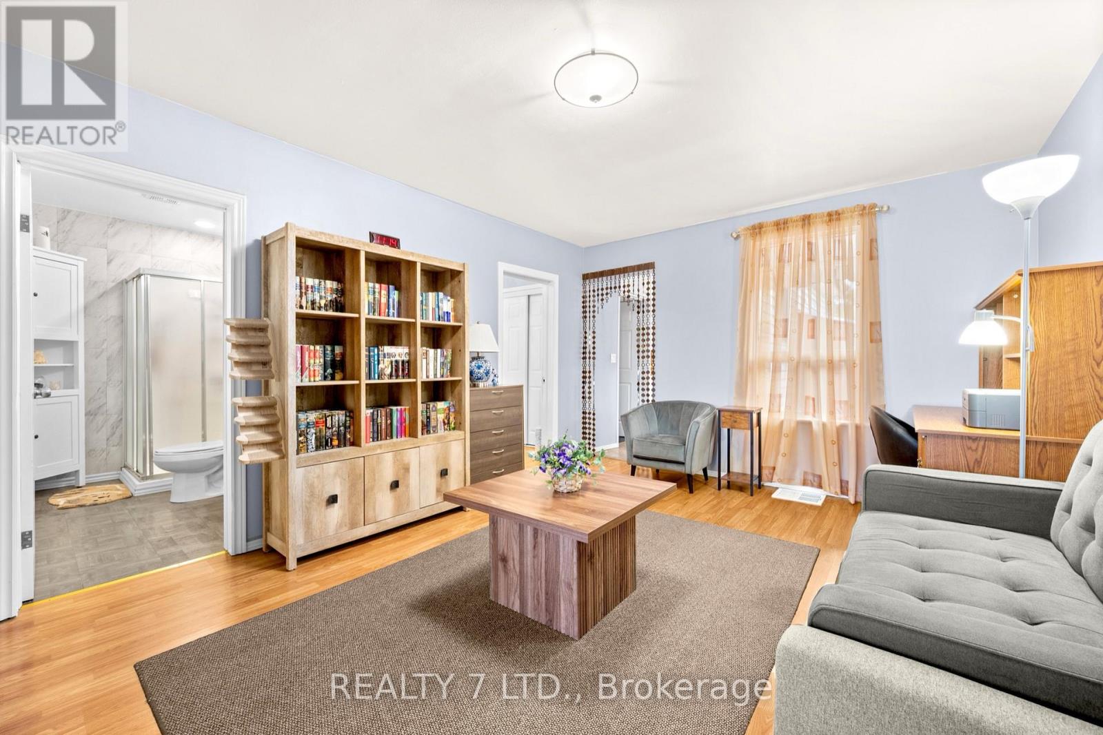 26 Harrison Avenue, Hamilton, Ontario  L8H 2Z7 - Photo 11 - X12527868