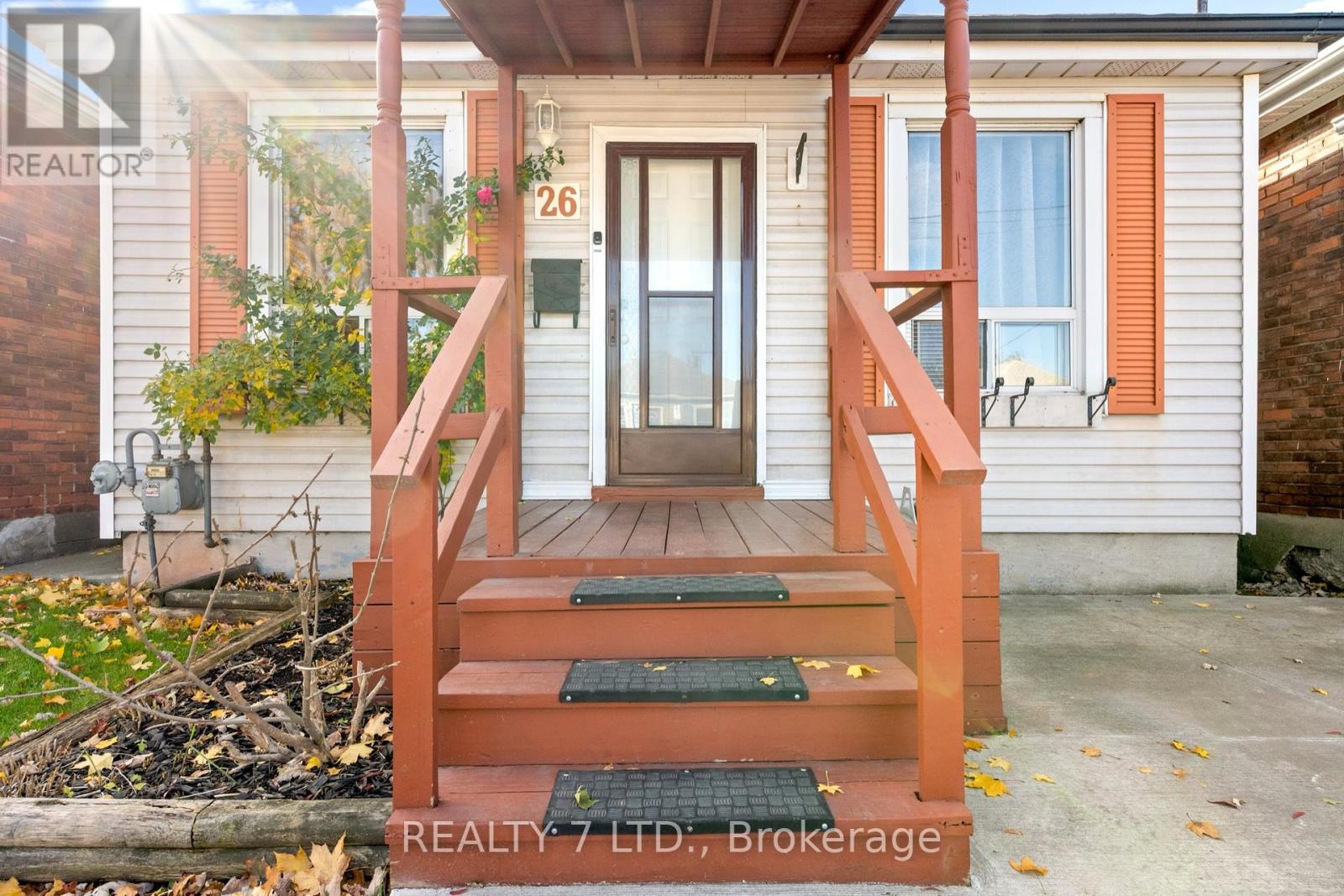 26 Harrison Avenue, Hamilton, Ontario  L8H 2Z7 - Photo 4 - X12527868