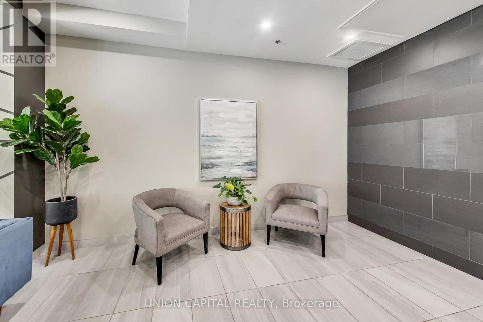 801 - 60 Charles Street W, Kitchener, Ontario  N2G 0C9 - Photo 12 - X12527888