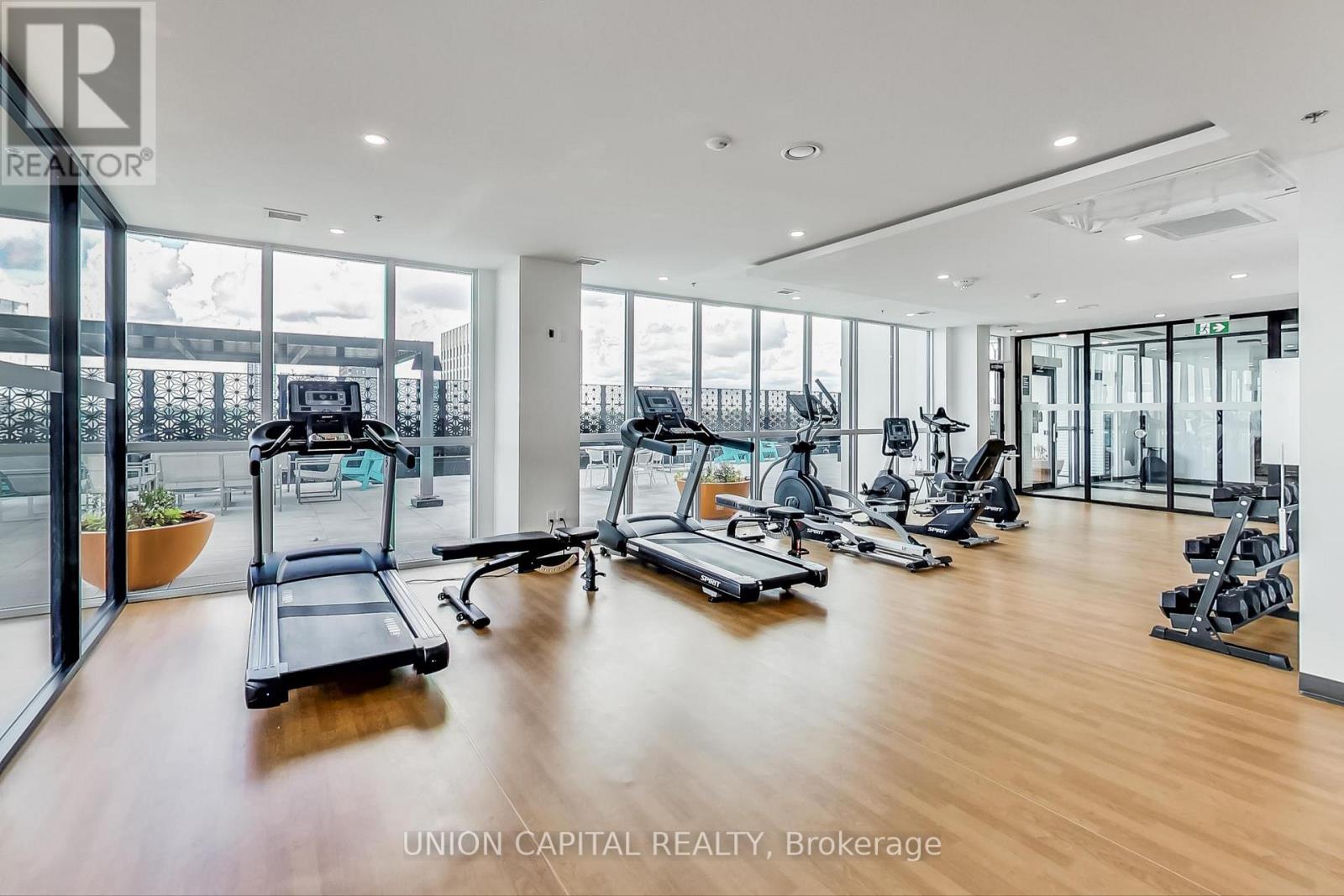 801 - 60 Charles Street W, Kitchener, Ontario  N2G 0C9 - Photo 36 - X12527888