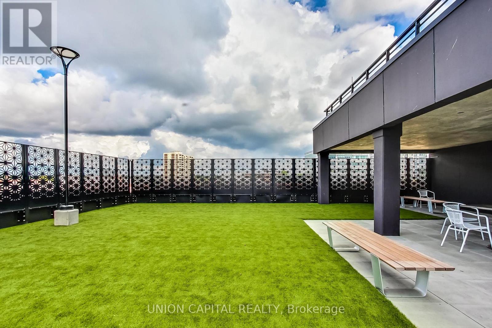 801 - 60 Charles Street W, Kitchener, Ontario  N2G 0C9 - Photo 39 - X12527888