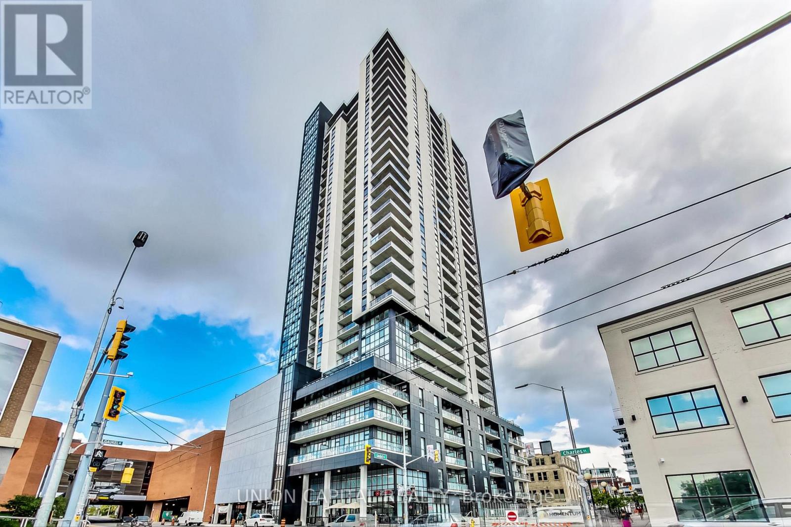 801 - 60 Charles Street W, Kitchener, Ontario  N2G 0C9 - Photo 5 - X12527888