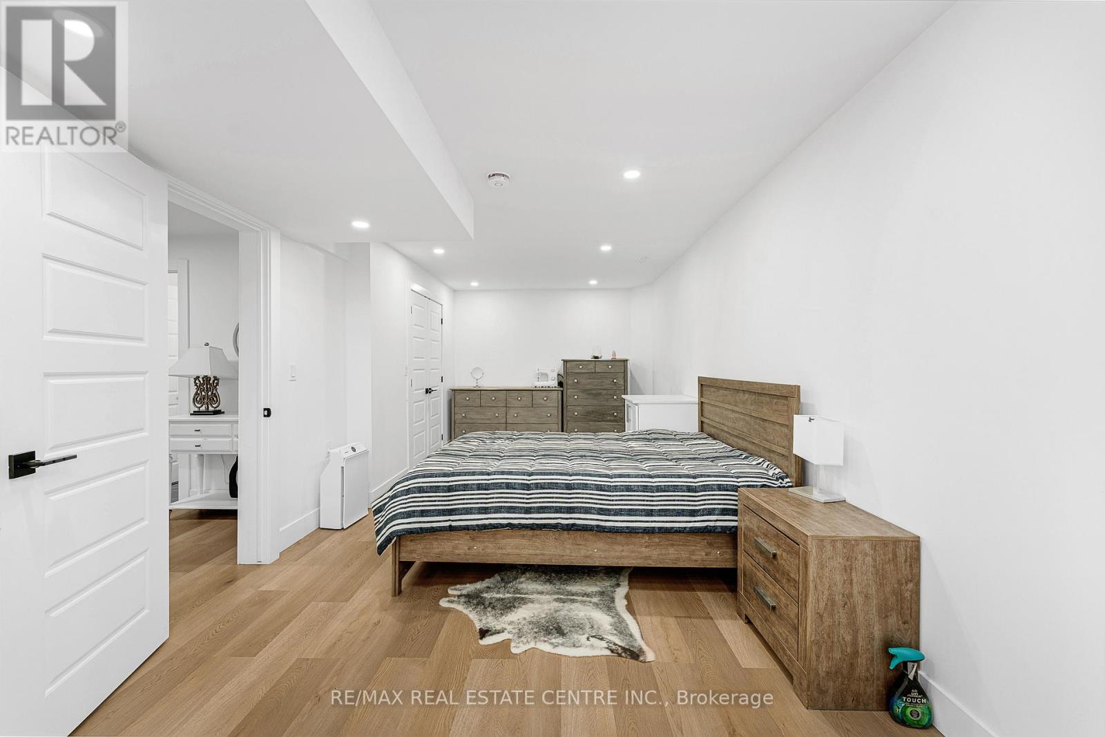 77 Noble Court, Amherstburg, Ontario  N9V 0G8 - Photo 26 - X12527910