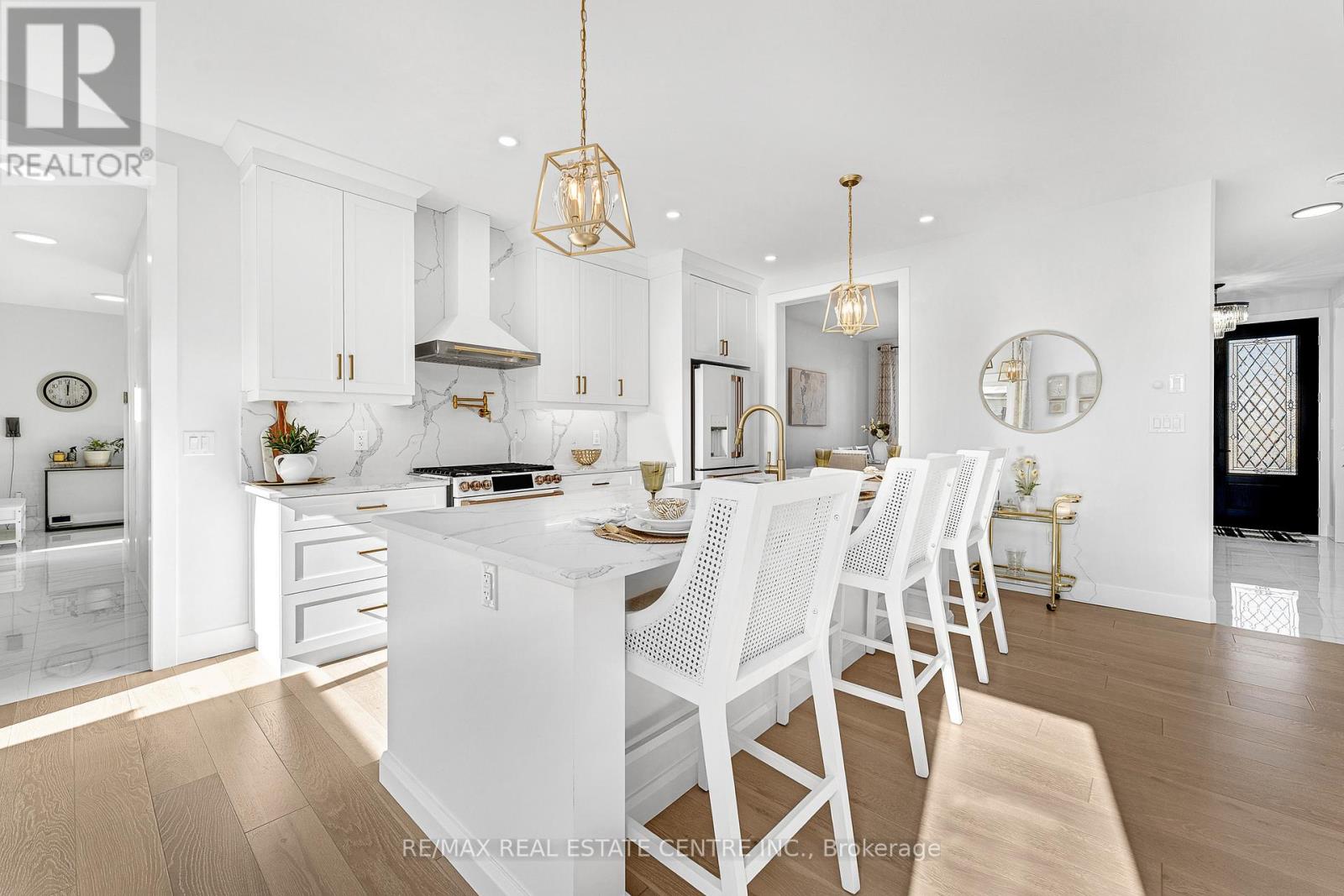 77 Noble Court, Amherstburg, Ontario  N9V 0G8 - Photo 8 - X12527910