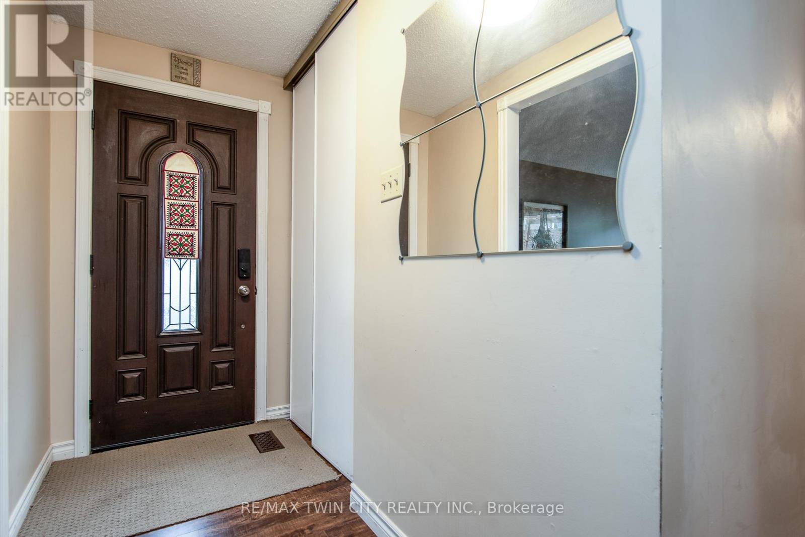 94 Macatee Place, Cambridge, Ontario  N1R 6Z8 - Photo 10 - X12528010