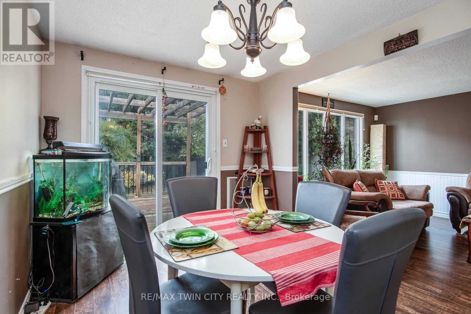 94 Macatee Place, Cambridge, Ontario  N1R 6Z8 - Photo 19 - X12528010