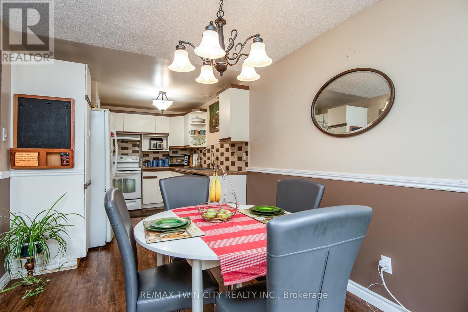 94 Macatee Place, Cambridge, Ontario  N1R 6Z8 - Photo 20 - X12528010