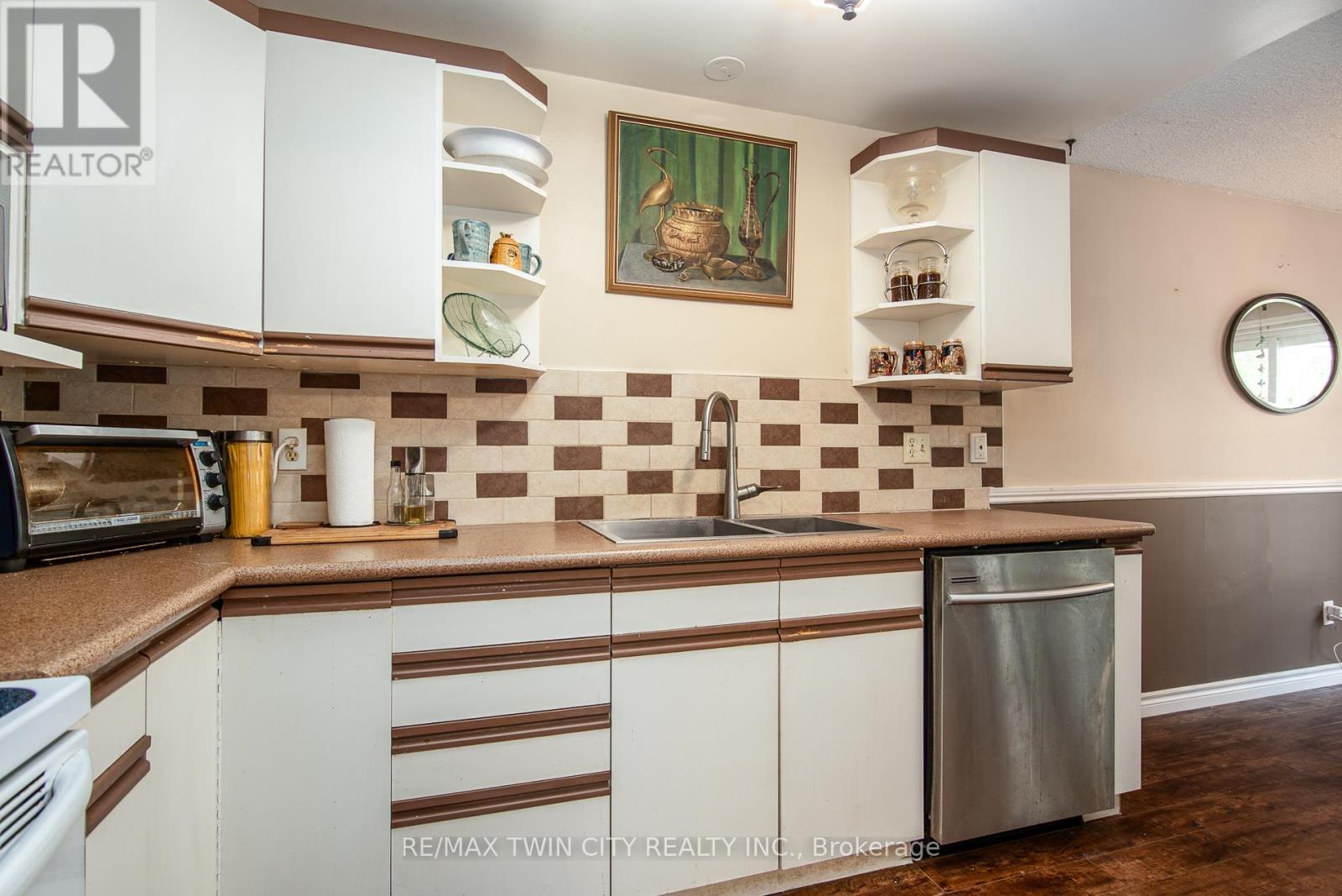 94 Macatee Place, Cambridge, Ontario  N1R 6Z8 - Photo 23 - X12528010