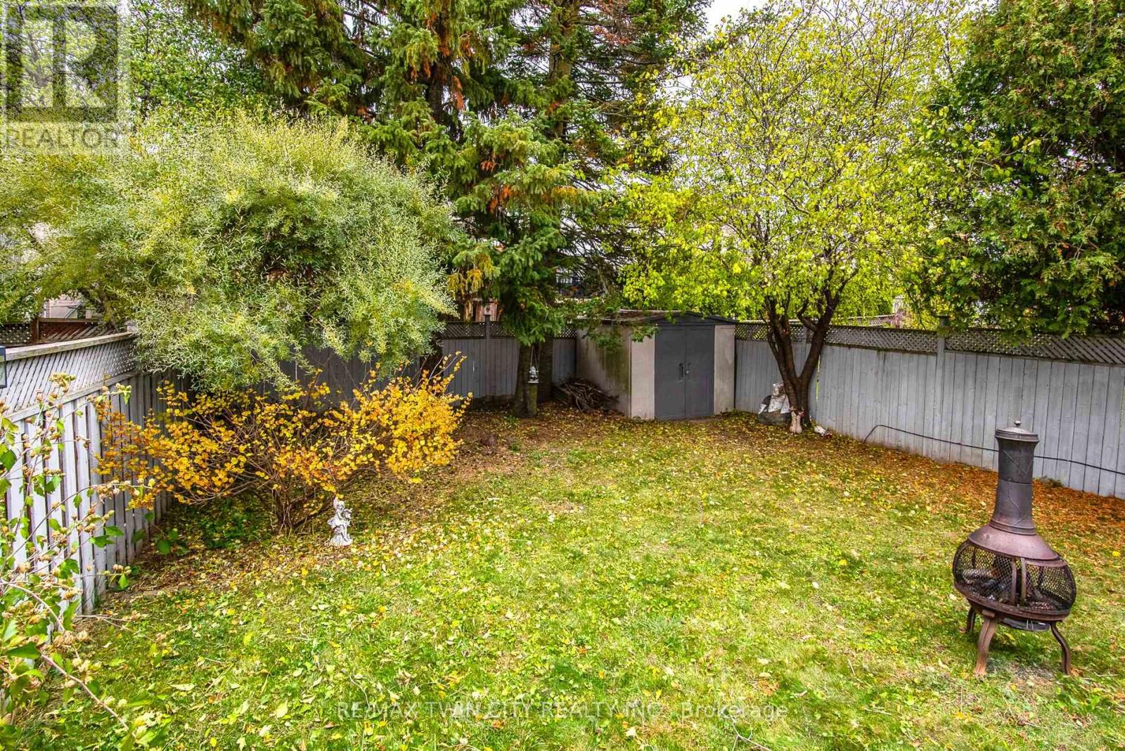 94 Macatee Place, Cambridge, Ontario  N1R 6Z8 - Photo 3 - X12528010