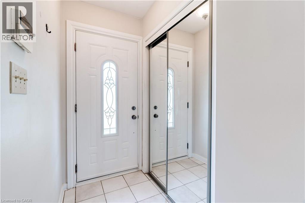 224 Glenholme Avenue, Stoney Creek, Ontario  L8E 5K1 - Photo 4 - 40747672